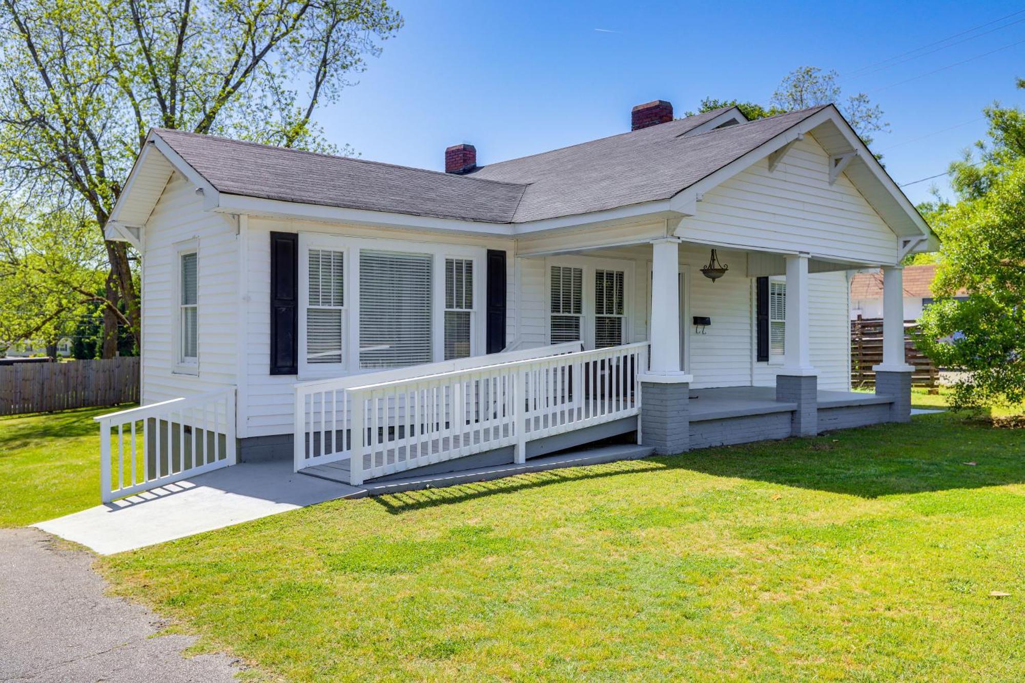 פיין מאונטיין Main Street Home 1 Mile To Callaway Gardens מראה חיצוני תמונה